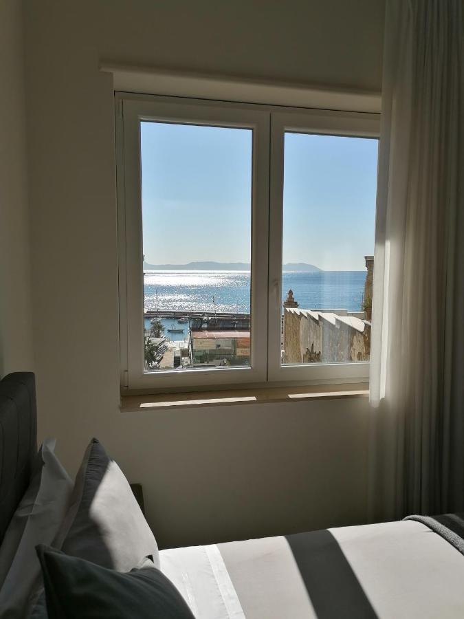 Napoli D'Amare B&B المظهر الخارجي الصورة
