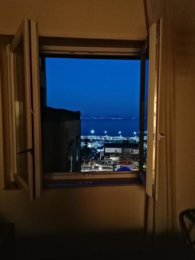 Napoli D'Amare B&B المظهر الخارجي الصورة