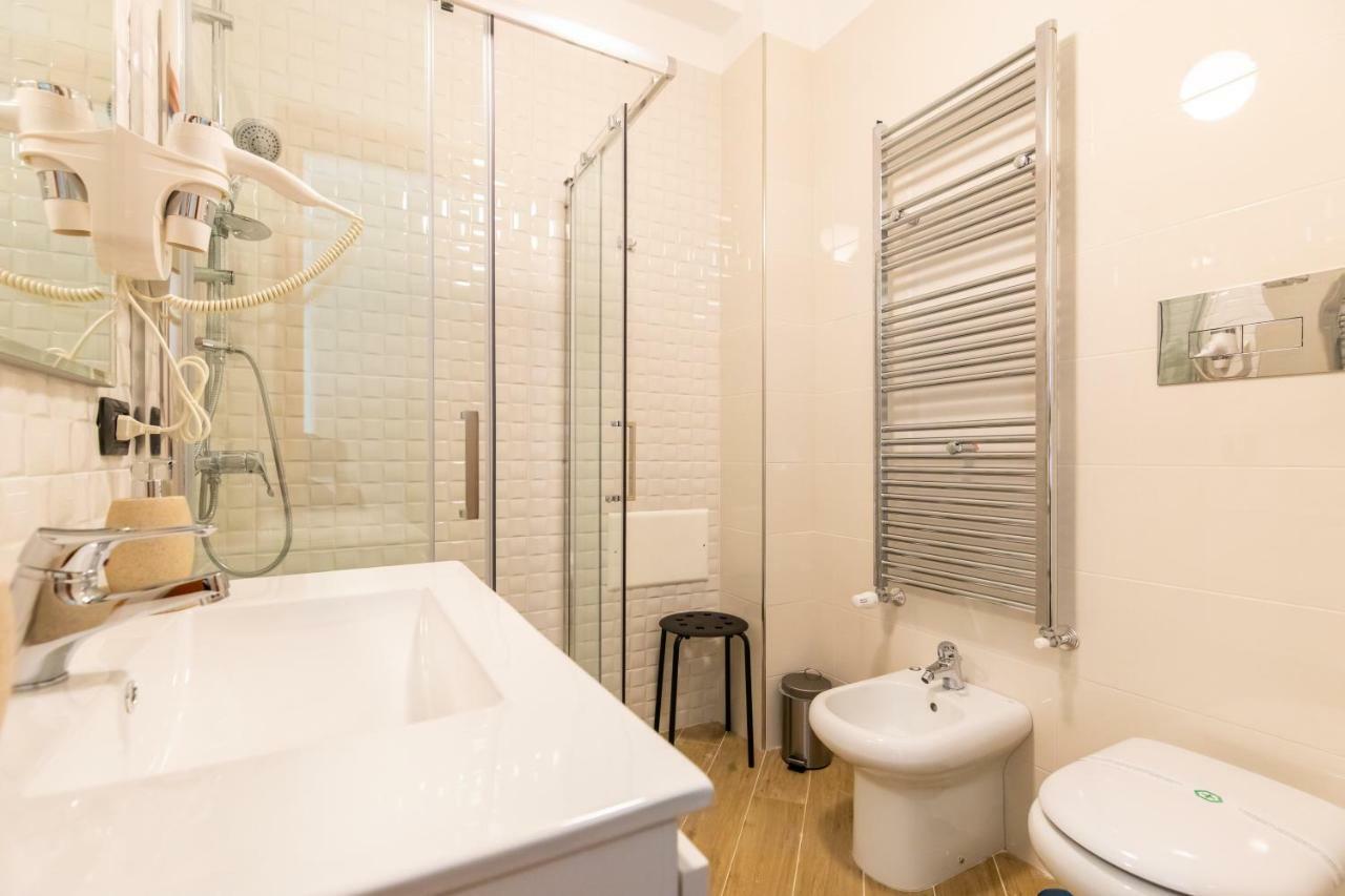 Napoli D'Amare B&B المظهر الخارجي الصورة