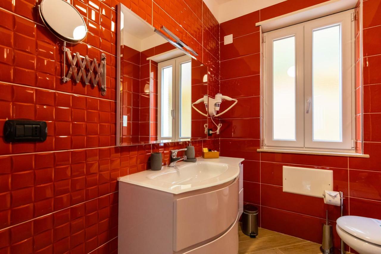 Napoli D'Amare B&B المظهر الخارجي الصورة