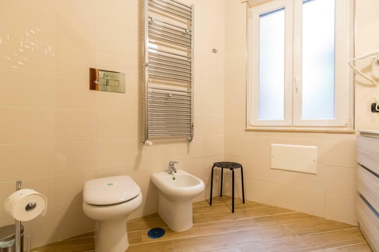 Napoli D'Amare B&B المظهر الخارجي الصورة